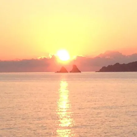 Les Embruns Maison * 滨海圣芒德里耶